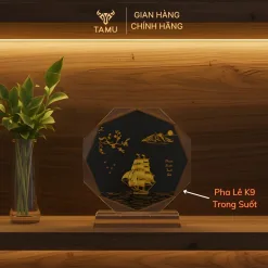 Cúp pha lê thuyền thuận buồm xuôi gió nền đen hình 6