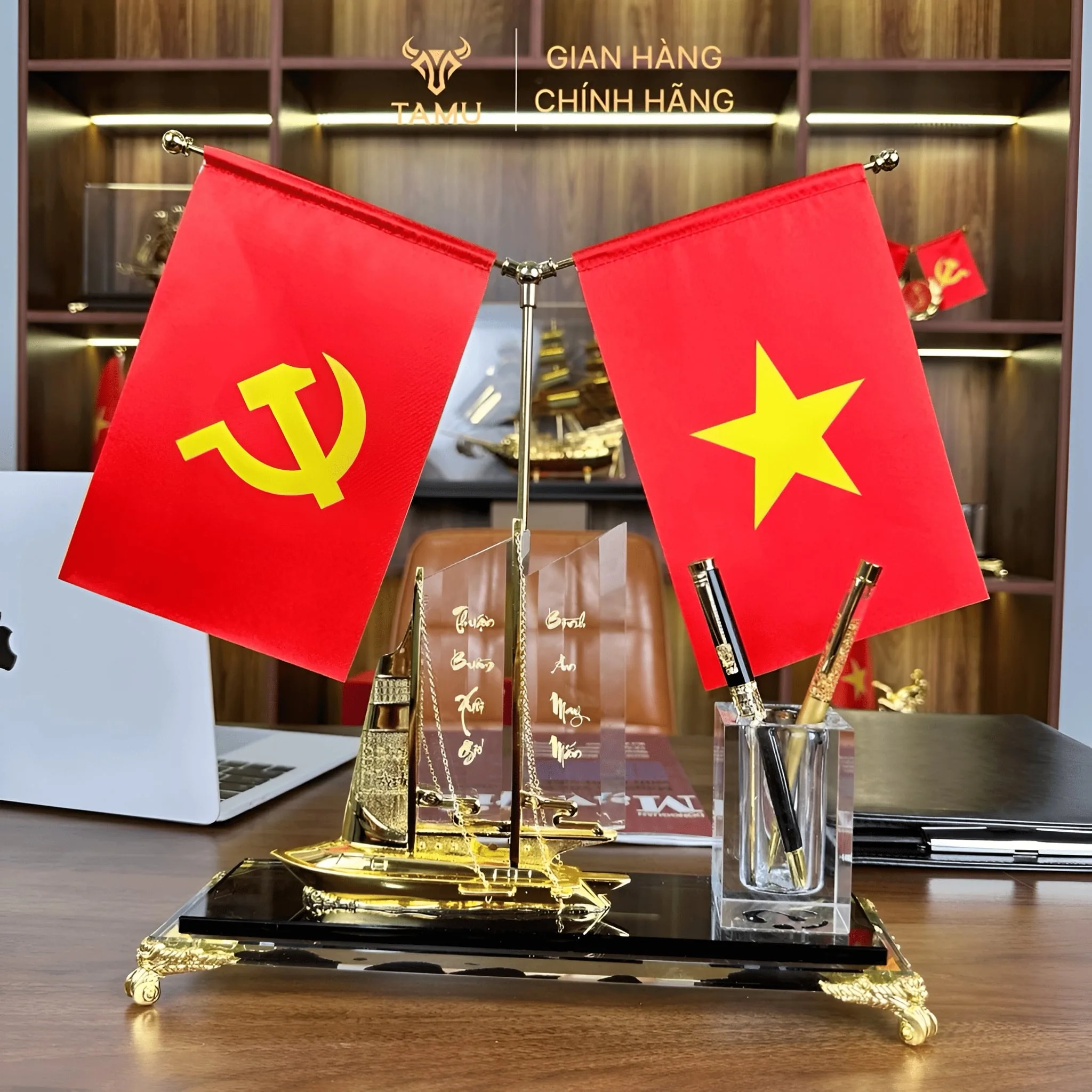 Hộp cắm bút thuyền hiện đại 2 cờ hình ảnh 3