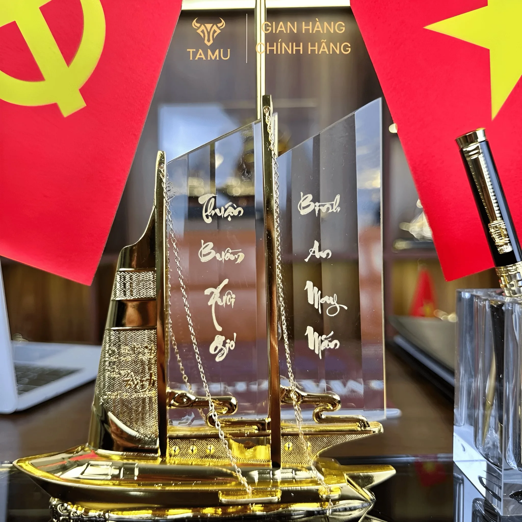 Hộp cắm bút thuyền hiện đại 2 cờ hình ảnh 4