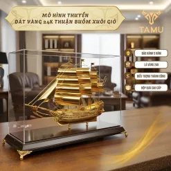 Mô Hình Thuyền Dát Vàng 24K Thuận Buồm Xuôi Gió