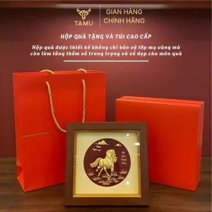 Quà tặng kèm tranh ngựa nền đỏ dát vàng 24k mã đáo thành công