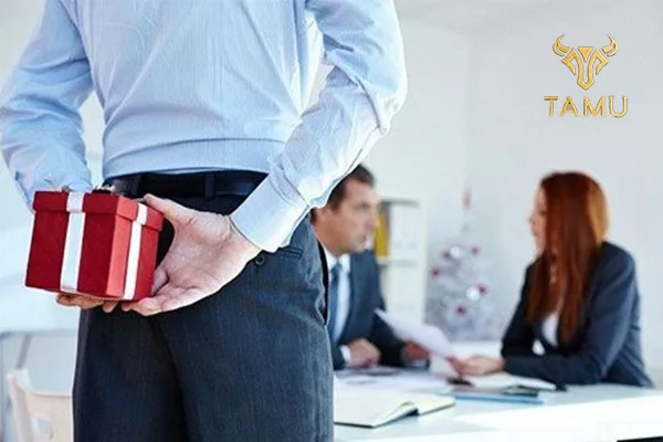 Những sai lầm cần tránh khi lựa chọn quà tặng kỷ niệm thành lập công ty