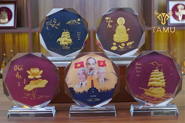 Top 10 Quà Tặng Kỷ Niệm Thành Lập Công Ty Ý Nghĩa Nhất 2026