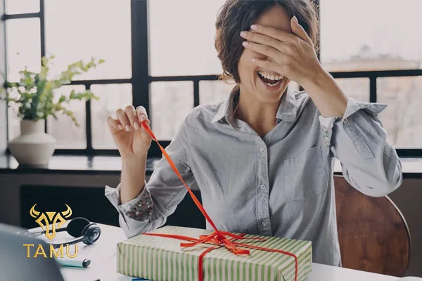 Xu hướng tặng quà cho đối tác tốt nhất năm 2026: Tối ưu trải nghiệm mở quà