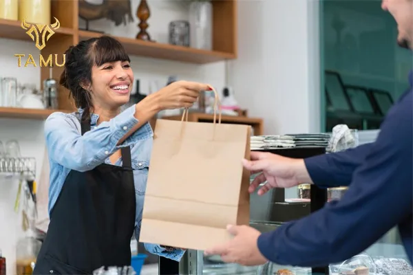 Chiến lược giữ chân khách hàng qua quà tặng khách hàng VIP tốt nhất 2026