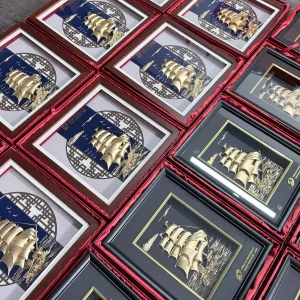 Mô tả hành trình chế tác 500 bức mã đáo làm quà tặng doanh nghiệp năm 2026